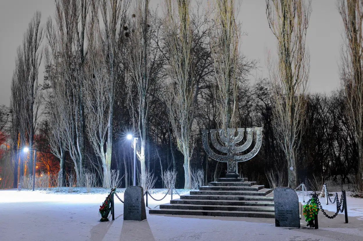 Memorial menorah of babi yar is a ravine and a site of the largest shooting massacre during the holocaust. Carried out by nazi during their campaign in world war ii in kyiv, ukraine.
